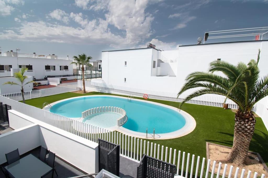 Torrebeach Torre de la Horadada Екстер'єр фото